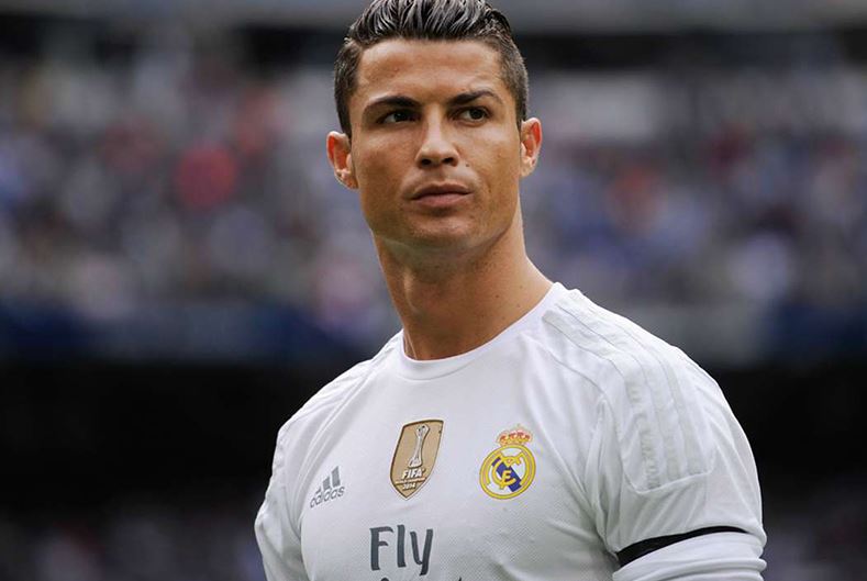 Reasons why Cristiano Ronaldo wear long sleeve shirts when ...